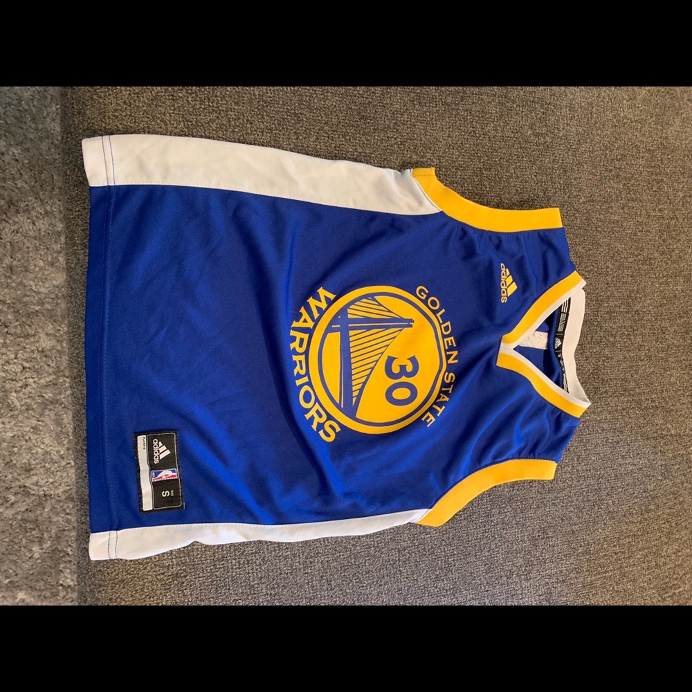Kids Golden State Warriors Jersey gently used.